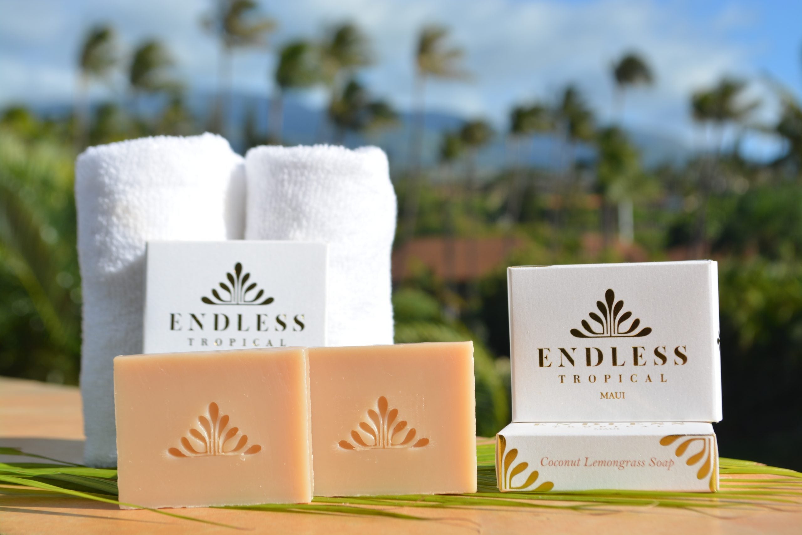 Coconut Lemongrass Natural Bar Soap (43g) Coconut Lemongrass Natural Bar Soap (43g)